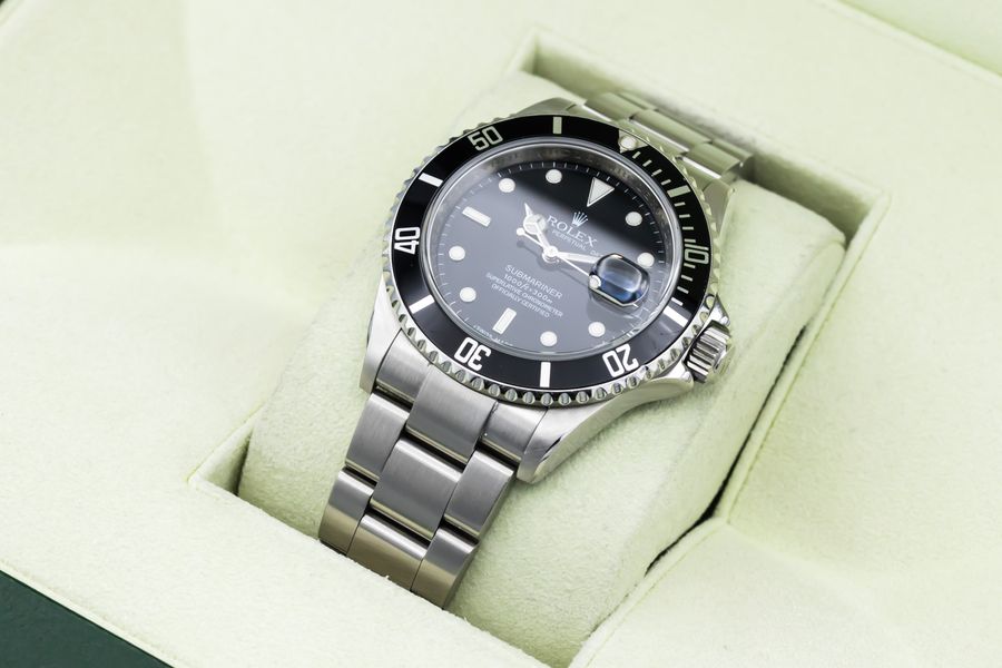 Rolex Submariner 16610